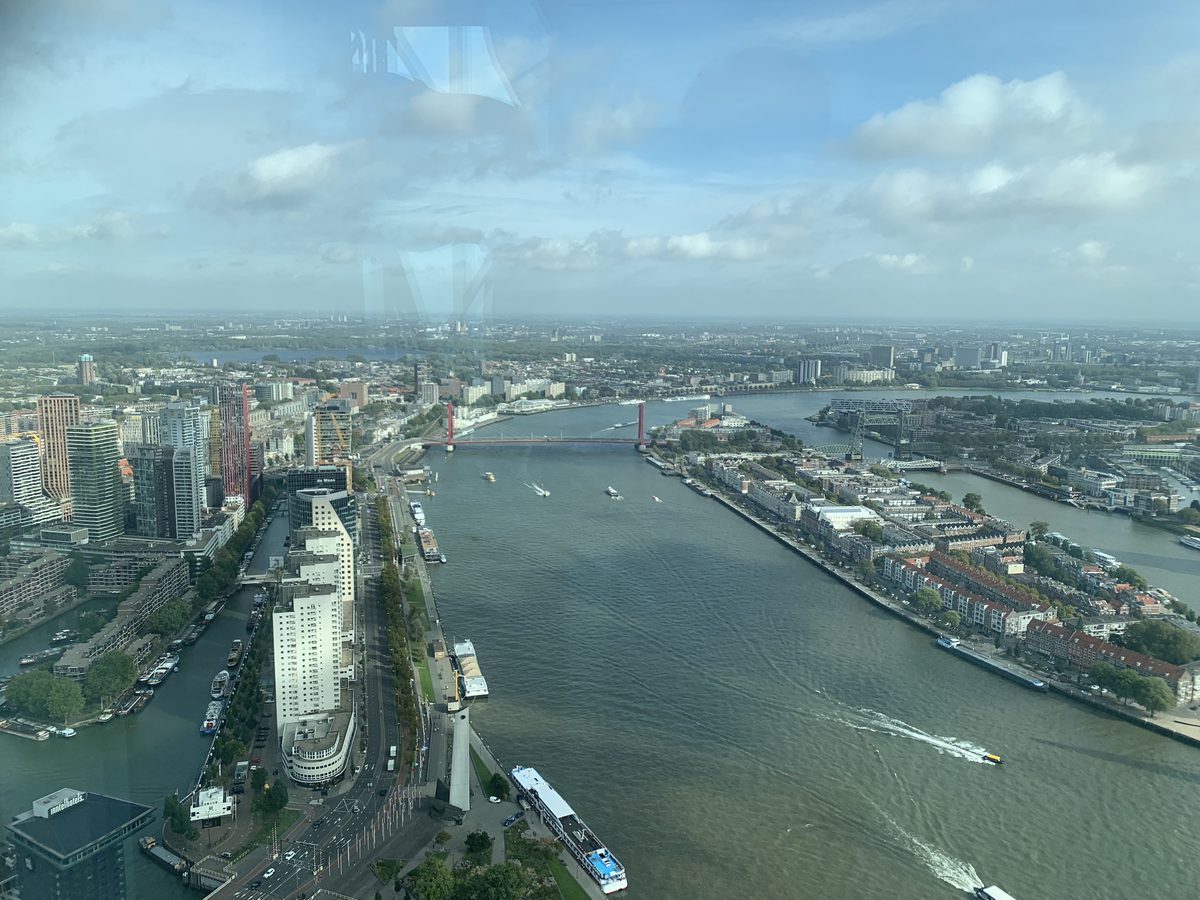 Uitzicht vanaf de 60e verdieping van Zalmhaven Toren